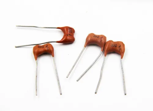 К31-11 1Г 250в 300 пф К31-11 1Г 250в 300 пф